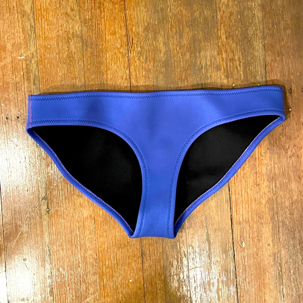 Triangl bottoms size small worn twice